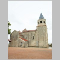 Église Sainte-Radegonde de Cognat-Lyonne, photo François GOGLINS, Wikipedia.jpg